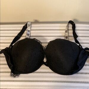 Victoria's Secret Black Molded Cup Bra